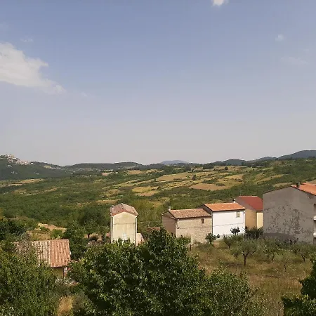 Bebolmi Da 'ndo, A Roccaspinalveti Fraine