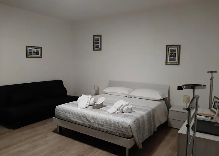 Bebolmi Da 'ndo, A Roccaspinalveti Fraine